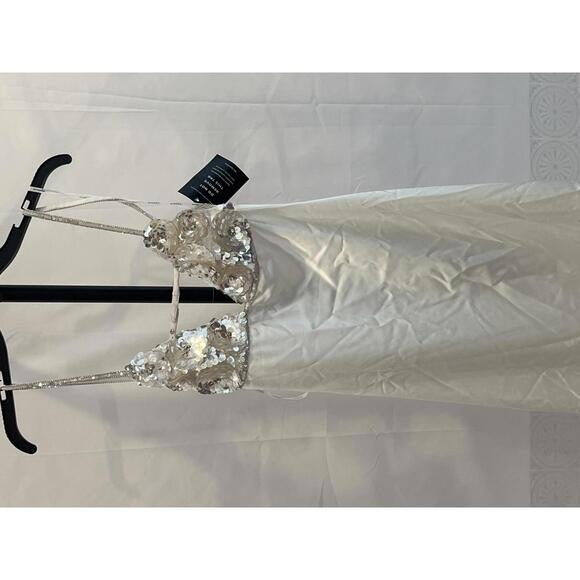 retrofete Oline Embroidered Dress in Ivory - Picture 2 of 10